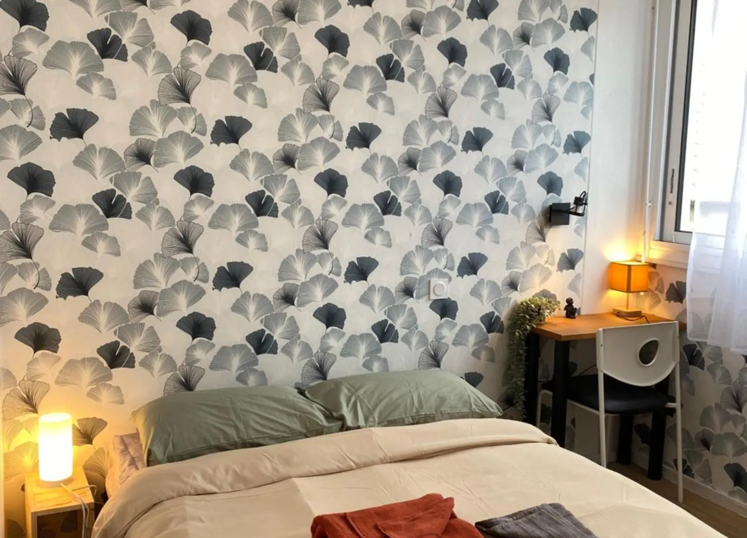 Sleep In Villeurbanne - Parking Gratuit 0*,  France