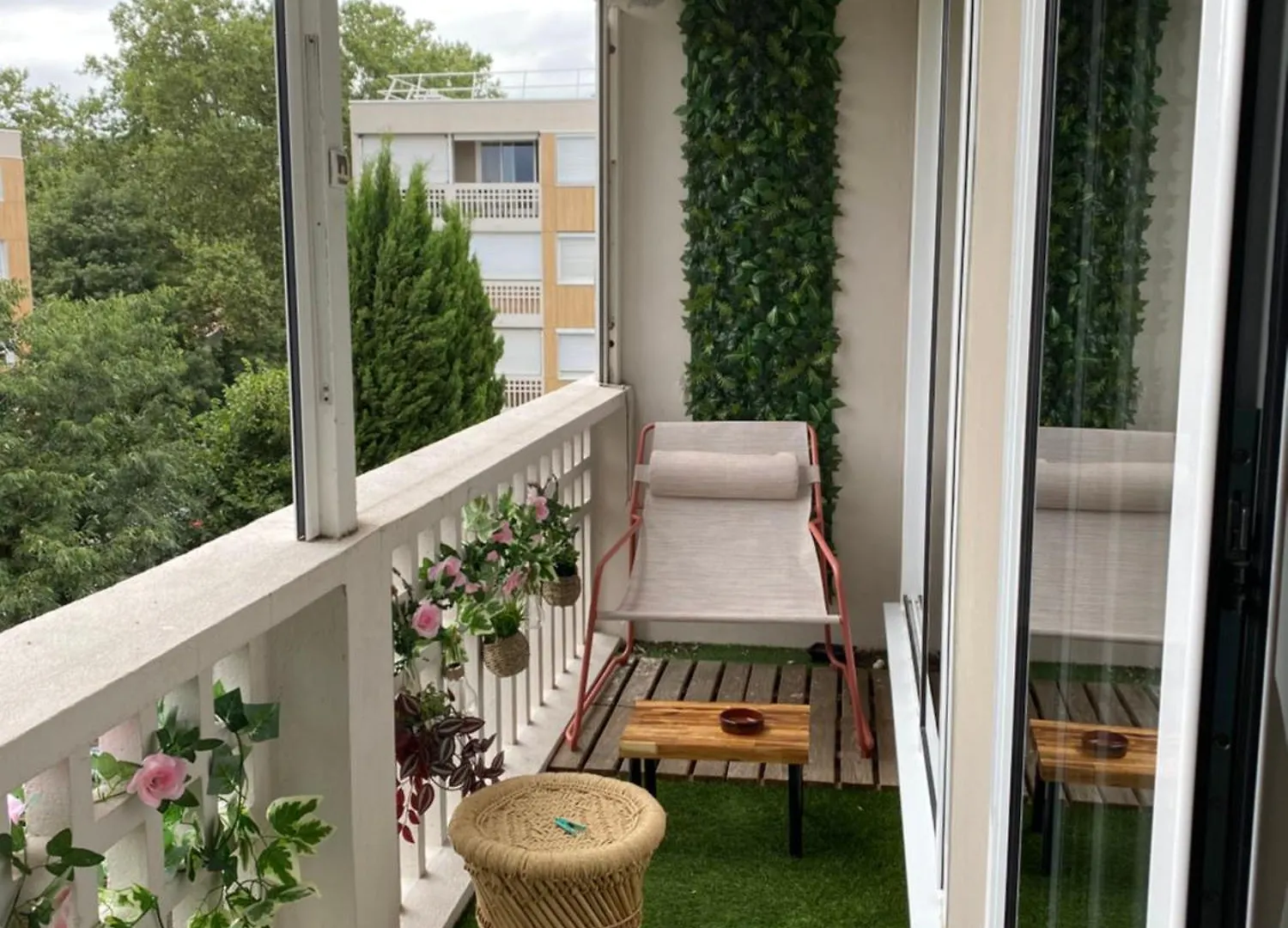 Apartment Sleep In Villeurbanne - Parking Gratuit